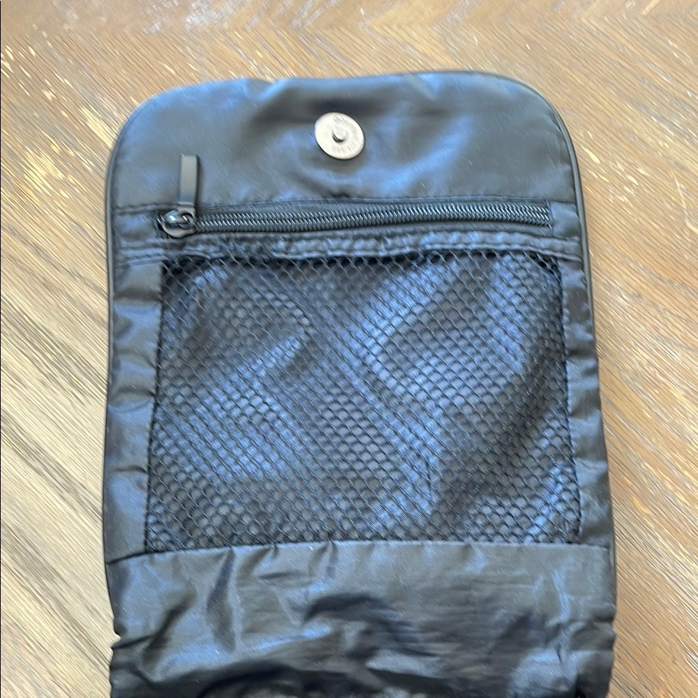 Black Leather Crossbody Bag - Picture 4 of 7